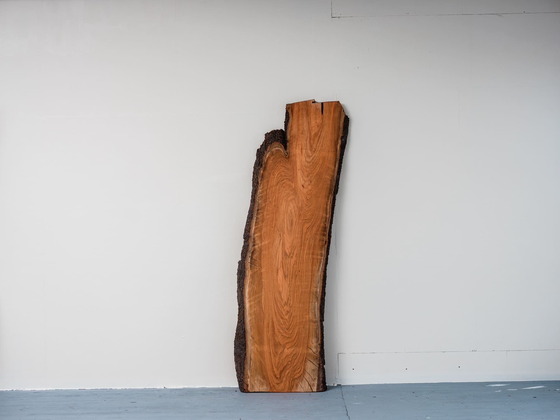 日本の美を象徴する桜色の木製品